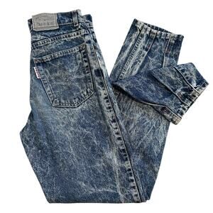 Vintage Levi’s Acid Washed Barrel Leg Jeans 29x34